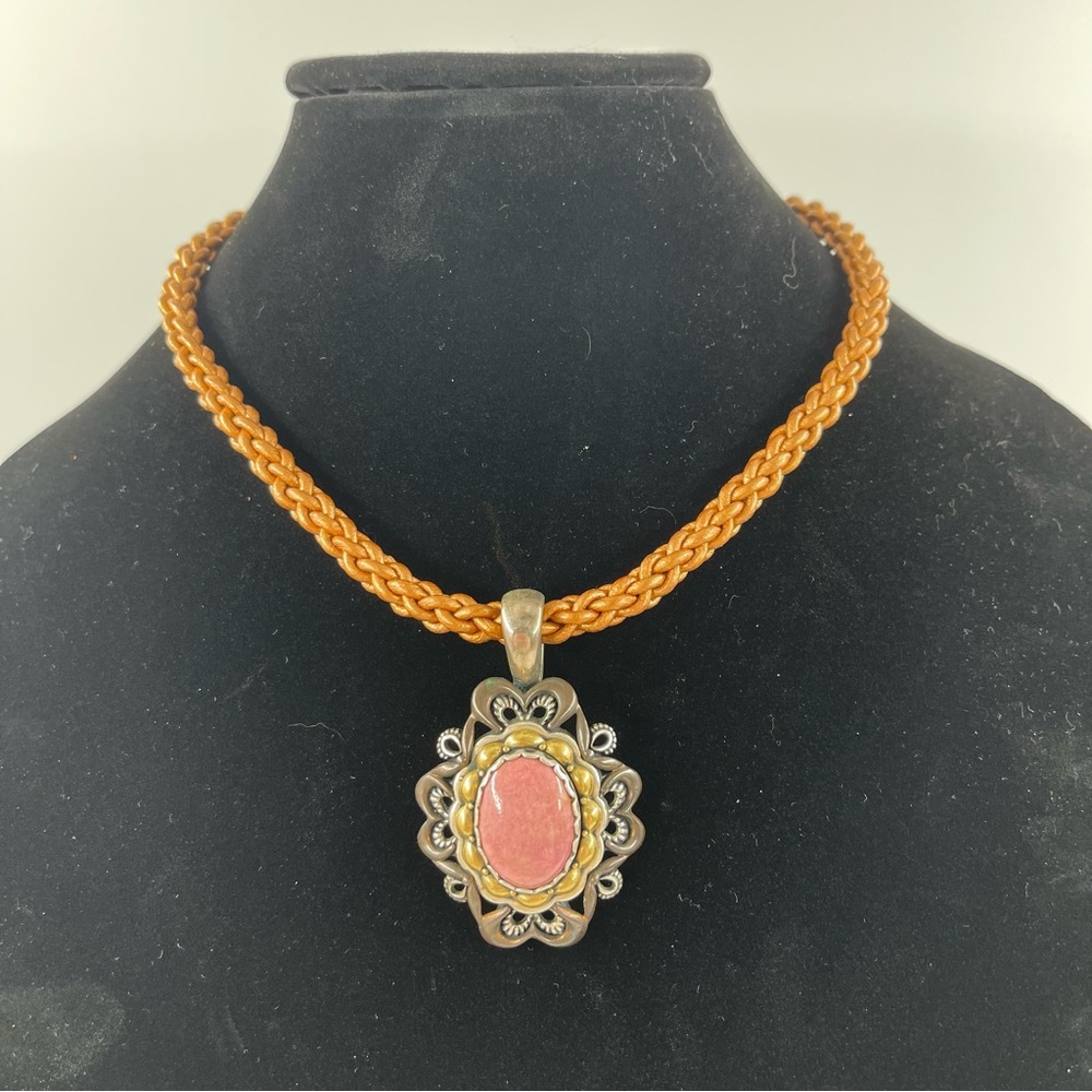 Vintage Women’s 15”+ 4.5” Gold Rope with Pendant Necklace / Choker Unique